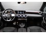 Mercedes-Benz A-klasse 180 Business Solution AMG | NAP | CAMERA | CARPLAY | STOELVERW | AMG-LINE