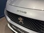 Peugeot 3008 1.6 HYbrid4 300 GT | Panoramadak | Camera | Navigatie | 300PK!