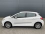 Peugeot 208 82pk Allure (Camera - Automatische Airco - Apple Carplay - Navigatie - Parkeersensoren - Lichtmetalen velgen incl 4S)