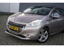 Peugeot 208 1.6 VTi Allure 120pk Panoramadak, Navigatie, NAP