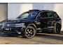 Volkswagen Tiguan 1.5 TSI 150pk DSG ACT Highline Business R | Panoramadak | Trekhaak | Achteruitrijcamera