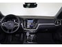 Volvo V60 T6 Recharge AWD Plus Dark - Panorama/schuifdak - IntelliSafe Assist & Surround - 360º Camera - Harman/Kardon audio - Verwarmde voorstoelen, stuur & achterbank - Parkeersensoren voor & achter - Elektr. bedienb. voorstoelen met geheugen - Elektr. inklapbare trekhaak - 18' LMV