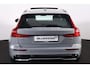 Volvo V60 T6 Recharge AWD Plus Dark - Panorama/schuifdak - IntelliSafe Assist & Surround - 360º Camera - Harman/Kardon audio - Verwarmde voorstoelen, stuur & achterbank - Parkeersensoren voor & achter - Elektr. bedienb. voorstoelen met geheugen - Elektr. inklapbare trekhaak - 18' LMV