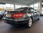 Mercedes-Benz E-klasse Coupé 250 CGI Elegance Automaat | Dealer onderhouden | Cruise control | Climate control | Stoelverwarming | Elek. inklapbare spiegels | Half-Lederen bekleding | Parkeersensoren v+a