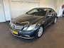 Mercedes-Benz E-klasse Coupé 250 CGI Elegance Automaat | Dealer onderhouden | Cruise control | Climate control | Stoelverwarming | Elek. inklapbare spiegels | Half-Lederen bekleding | Parkeersensoren v+a