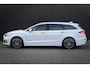 Ford Mondeo Wagon 2.0 IVCT Hybrid Automaat | 100% dealer o.h. | Trekhaak | Camera | Keyless | 18'' | DAB-audio | Stoelverwarming | Autom. inparkeren
