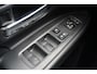 Mitsubishi Outlander 2.0 PHEV Instyle SCHADE RECHTS / AUTOMAAT / Climate / Navi / Cruise / Camera / Pano / Trekhaak / NAP