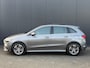 Mercedes-Benz B-klasse B 250e AMG Line Pano Leder Camera Distronic MBUX E.Klep Stuurverwarming