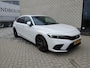 Honda Civic 2.0 HYBRID 184PK eCVT Advance Rijklaarprijs in Parelmoer Wit Metallic of Rood Metallic