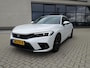 Honda Civic 2.0 HYBRID 184PK eCVT Advance Rijklaarprijs in Parelmoer Wit Metallic of Rood Metallic