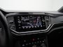 Volkswagen T-Roc 1.5 TSI 150 pk DSG R-Line | Trekhaak | Leder | Achteruitrijcamera | Navigatie | Stoelverwarming | Adaptive Cruise