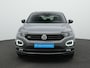 Volkswagen T-Roc 1.5 TSI 150 pk DSG R-Line | Trekhaak | Leder | Achteruitrijcamera | Navigatie | Stoelverwarming | Adaptive Cruise