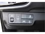 Kia Stonic 1.0 T-GDi DynamicPlusLine O.a: Haak, PDC, Camera, Carplay, Clima, Navi, Etc. All-in prijs!