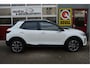 Kia Stonic 1.0 T-GDi DynamicPlusLine O.a: Haak, PDC, Camera, Carplay, Clima, Navi, Etc. All-in prijs!