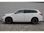 Mitsubishi Outlander 2.0 PHEV Executive Edition | Cruise control | Navigatie | Stoelverwarming | DAB radio | Climate control | Trekhaak | Parkeercamera |