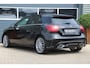 Mercedes-Benz A-klasse A200 AMG Line | Keyless | Distronic Plus | LED | CarPlay Android | | Camera | Airco | Bluetooth | Dodehoek assistent | Navi | LMV18'' Zeer nette auto