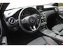 Mercedes-Benz A-klasse A200 AMG Line | Keyless | Distronic Plus | LED | CarPlay Android | | Camera | Airco | Bluetooth | Dodehoek assistent | Navi | LMV18'' Zeer nette auto