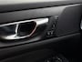 Volvo V60 2.0 T6 Plug-in hybrid AWD Plus Dark GRATIS Afleverpakket! | Cruise Control | Stoel&stuur Verwarming |