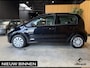 Volkswagen Up! 1.0. Airco. DAB. Rijstrooksensor. NAP