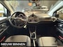 Volkswagen Up! 1.0. Airco. DAB. Rijstrooksensor. NAP