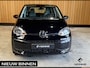 Volkswagen Up! 1.0. Airco. DAB. Rijstrooksensor. NAP