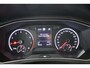 Volkswagen T-Roc 1.5 TSI Style Navigatie | Inklapbare spiegels | Climate Control | Privacy Glass