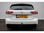 Opel Insignia Sports Tourer 1.5 Turbo Business Executive Trekhaak/ Navigatie/ Sportstoel/ Carplay/ Dab/ Climate control