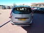 Dacia Lodgy 1.2 TCe Stepway 7p., Airco, Multimediasysteem, Navigatie, Bluetooth telefoonverbinding, Cruise control, Parkeersensoren, Elektrische ramen en spiegels, Lichtmetalen velgen, BOVAG