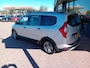 Dacia Lodgy 1.2 TCe Stepway 7p., Airco, Multimediasysteem, Navigatie, Bluetooth telefoonverbinding, Cruise control, Parkeersensoren, Elektrische ramen en spiegels, Lichtmetalen velgen, BOVAG
