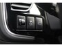Mitsubishi Outlander 2.0 PHEV Business Edition X-Line | Incl. 12 maanden garantie | Trekhaak | Cruise control | Climate control | Parkeersensoren | Achteruitrijcamera | Bluetooth | Airco | Navigatie | Lichtmetalen velgen