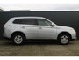 Mitsubishi Outlander 2.0 PHEV Business Edition X-Line | Incl. 12 maanden garantie | Trekhaak | Cruise control | Climate control | Parkeersensoren | Achteruitrijcamera | Bluetooth | Airco | Navigatie | Lichtmetalen velgen