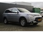 Mitsubishi Outlander 2.0 PHEV Business Edition X-Line | Incl. 12 maanden garantie | Trekhaak | Cruise control | Climate control | Parkeersensoren | Achteruitrijcamera | Bluetooth | Airco | Navigatie | Lichtmetalen velgen