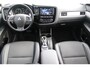 Mitsubishi Outlander 2.0 PHEV Business Edition X-Line | Incl. 12 maanden garantie | Trekhaak | Cruise control | Climate control | Parkeersensoren | Achteruitrijcamera | Bluetooth | Airco | Navigatie | Lichtmetalen velgen