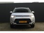 Mitsubishi Outlander 2.0 PHEV Business Edition X-Line | Incl. 12 maanden garantie | Trekhaak | Cruise control | Climate control | Parkeersensoren | Achteruitrijcamera | Bluetooth | Airco | Navigatie | Lichtmetalen velgen
