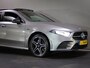 Mercedes-Benz A-klasse 250 e Business Solution AMG Limited (SFEERVERLICHTING, APPLE CARPLAY/ANDROID AUTO, MEMORY, STOELVERWARMING)