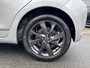Toyota Yaris 1.5 Full Hybrid Dynamic | 06-10141018 Voor meer informatie