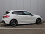 BMW 1-Serie 120i Executive M-sport | Parkeercamera | Keyless | Schaalstoelen