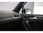 Volkswagen Tiguan R-Line Business 1.5 TSI 150pk DSG Automaat Trekhaak, Adaptive cruise control, Achteruitrijcamera, Elektrische achterklep, LED matrix koplampen