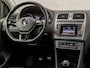 Volkswagen Polo 1.0 Luxury Sportline (SCHERM, CLIMATE, CRUISE, STOELVERWARMING, SPORTSTOELEN, LM VELGEN, PARKEERSENSOREN, GETINT GLAS, NIEUWE APK, NIEUWSTAAT)