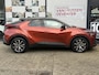 Toyota C-HR 1.8 Hybrid 140 Dynamic NL-AUTO APPLE/ANDROID AUTO BSM PRK SNSR V+A KEYLESS LM CLIMA