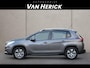 Peugeot 2008 1.2 PureTech Blue Lion | Cruise | Sensoren | Trekhaak | carplay