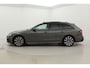 Audi A4 Avant 40 TFSI S edition Competition | Panoramadak | Trekhaak | Zwart optiek | Stoelverwarming | Navigatie | Sfeerverlichting | 18 inch