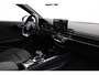 Audi A4 Avant 40 TFSI S edition Competition | Panoramadak | Trekhaak | Zwart optiek | Stoelverwarming | Navigatie | Sfeerverlichting | 18 inch