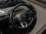 Peugeot 2008 1.2 PureTech Allure Sport (APPLE CARPLAY,NAVI,LED,CAMERA,LEDER,GETINT,CRUISE,CLIMATE,SPORTSTOELEN,LM VELGEN)