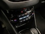 Peugeot 2008 1.2 PureTech Allure Sport (APPLE CARPLAY,NAVI,LED,CAMERA,LEDER,GETINT,CRUISE,CLIMATE,SPORTSTOELEN,LM VELGEN)