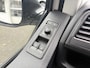 Volkswagen Transporter Kombi 2.0 TDI DSG Automaat L1H1 BTW en BPM vrij Euro 6 Airco Cruise control Trekhaak PDC 1e eigenaar Personenbus Marge Kombi Combi Tourer Groepsvervoer Ideaal voor ombouw naar Camper