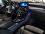 Mercedes-Benz GLC 200 4-M AMG Night|Panorama|20"|Trekhaak|MBUX|Spoorpakket|Sfeerverlichting|Treeplanken|New Service