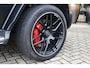 Mercedes-Benz G-klasse 63 AMG | Carbon int., Massage, Pano, Rij-ass. Pakket, Burmester, Trekhaak, Zitklima, Magno nachtzwart, G Manufaktur interieur,
