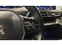 Peugeot 3008 1.2 PureTech Allure CARPLAY NAVI ECC CRUISE.