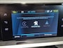 Peugeot e-2008 EV Active Pack 50 kWh 3-Fase | Navigatie | DAB | Climate Control | Cruise Control | Parkeersensoren Achter | Apple Carplay en Android Auto |